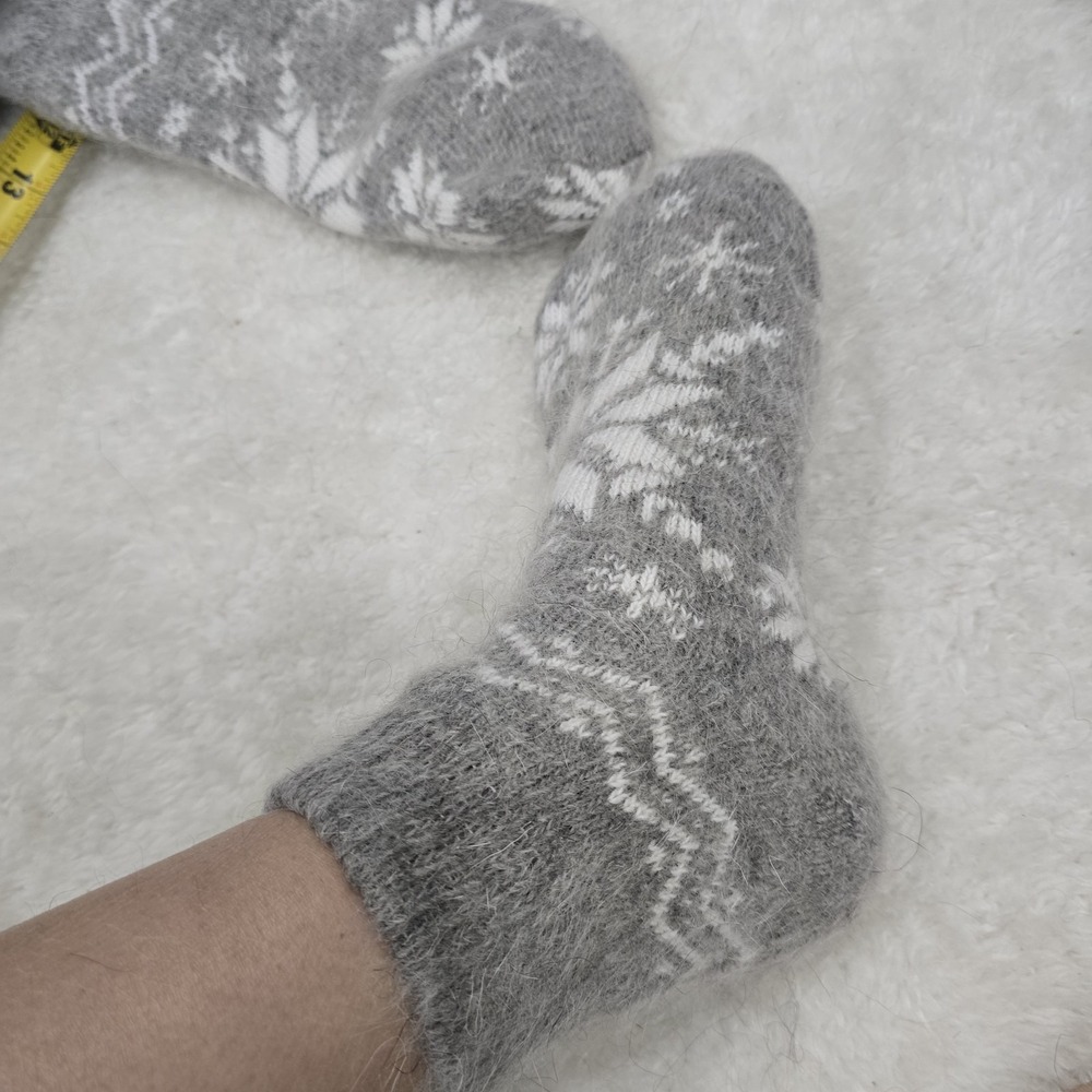 Handmade Goat Down Socks - 100% Natural Wool - Thick, Warm & Fuzzy Winter Socks - Picture 2 of 11